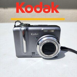 Kodak EasyShare Y2K Z1275 12.1 MP Digital Camera 5X Optical Zoom FOR PARTS ONLY